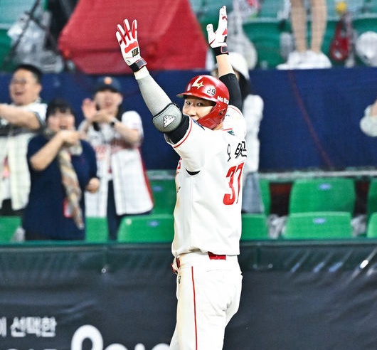news/images/2026/06/03/쓱.jpg